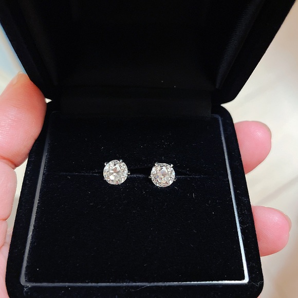 2 ct Moissanite Old European Cut 925 Silver Earrings - Picture 3 of 3